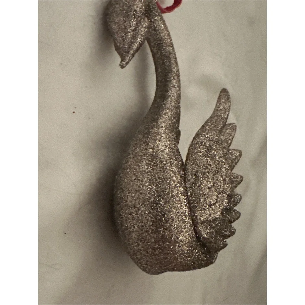 Pier One Imports Christmas Collection Glitter‎ Silver SwanlOrnament